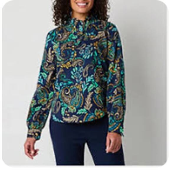 St. John's Bay Tops - Chic St. John's Bay Blue Paisley Top - New, Size Small